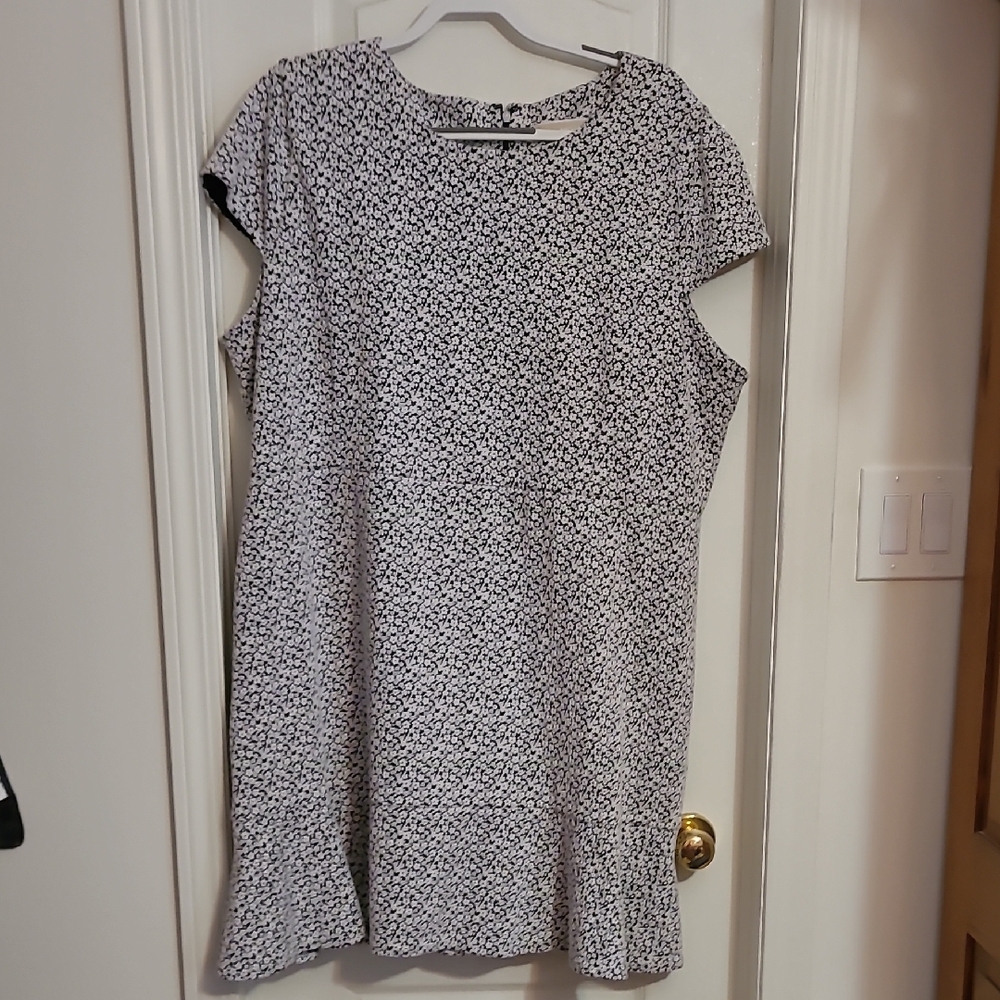 MICHAEL Michael Kors Black and White Patterned Dress